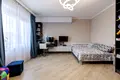 будинок за адресою смт. Брюховичі, Долинна вул., 9