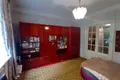 квартира за адресою Універсальна вул., 9