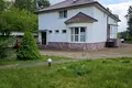 будинок за адресою Озерна