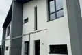 будинок за адресою Степана Бандери вул.