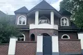 будинок за адресою Павла Загребельного вул. (Миколи Раєвського), 11а