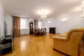 квартира по адресу Червоной Калины просп., 1