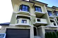 будинок за адресою Курортна вул., 9