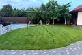 дом по адресу с. Крюковщина, Садова вулиця