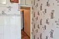 квартира за адресою Космонавтів вул., 12