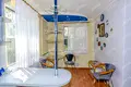 будинок за адресою Центральна вул., 1