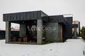 будинок за адресою с. Вишеньки, зелена