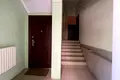 комерційна за адресою Середньофонтанська вул., 32