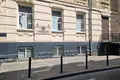комерційна за адресою Омеляна Поповича вул., 2