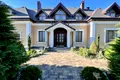 будинок за адресою Андріївська вул., 10