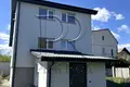 дом по адресу Міжозерна вулиця, 4
