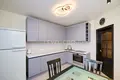 квартира за адресою Ревуцького вул., 5