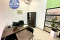 комерційна за адресою Нагірна вул., 7