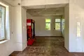 коммерческая по адресу Адмиральский просп., 38