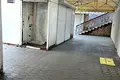 комерційна за адресою Краківська вул., 1