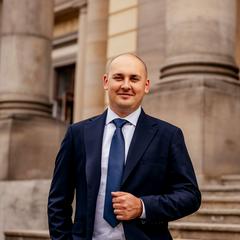 Приступа Владислав