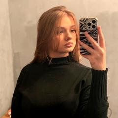 Окопна Дарія