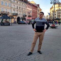 Смолянінов Святослав