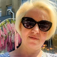 Хмельова Галина