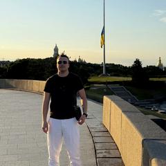 Гуменюк Андрій