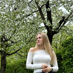 Артемова Анастасія