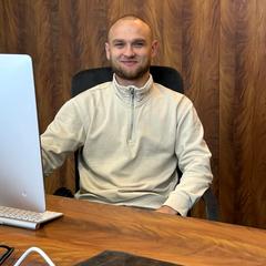 Кравець Антон