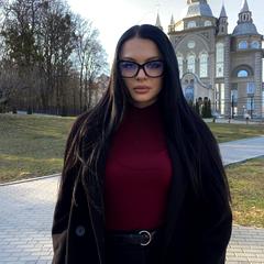 Ткачук Каріна