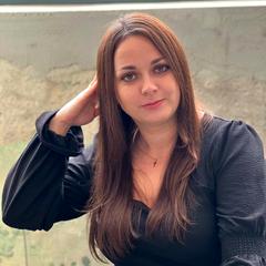 Петровська Христина