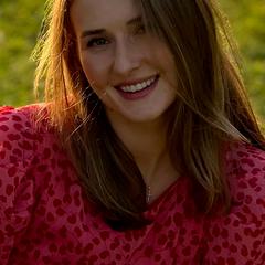 Пелікан Лілія