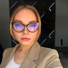Гнатик Анна-Вікторія