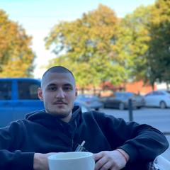 Кононенко Артем