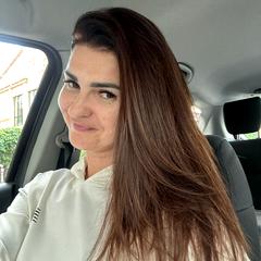 Кавура Валентина