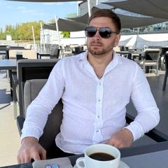 Клюєнко Едвін