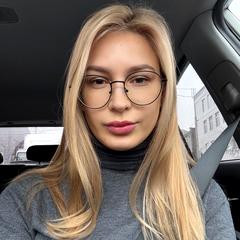 Мельник Юлія