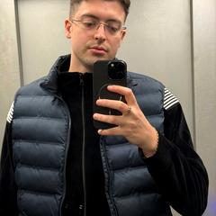 Нейков Валентин