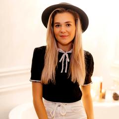 Попович Валентина