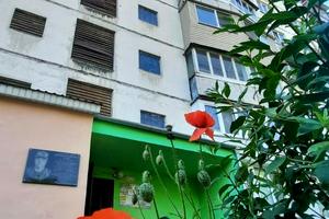 квартира по адресу Зои Гайдай ул., 12/10