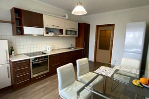 квартира за адресою Драгоманова вул., 1-Л
