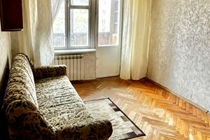 квартира за адресою Сірожупанників вул. (Валентина Сєрова), 36