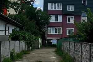 комерційна за адресою Павленка вул., 1В