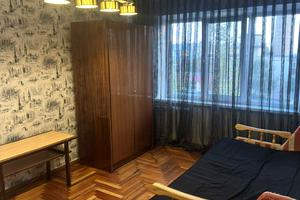 квартира за адресою Парамонова вул., 12
