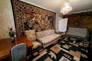 квартира за адресою Зодчих вул., 30