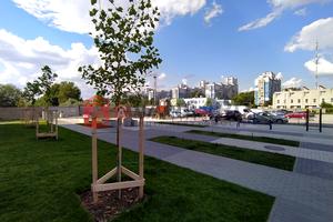 комерційна за адресою Кобзаря бульв., 3