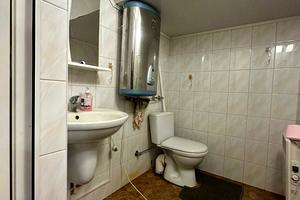 будинок за адресою київська, 1