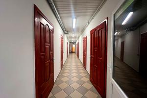 комерційна за адресою Юності вул., 120
