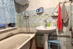 дом по адресу Радісна вулиця