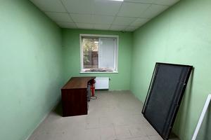 комерційна за адресою Агатангела Кримського вул., 5