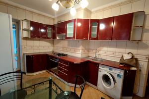 квартира за адресою Новомістенська, 10