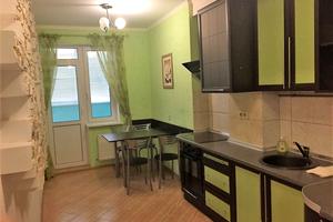 квартира за адресою Кадетський Гай вул., 6