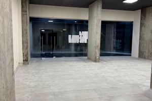 коммерческая по адресу Миколы Бажана просп., 17-Б